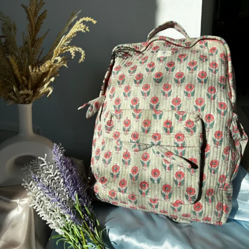 dreaming-daisies-weekender-backpack-front-main