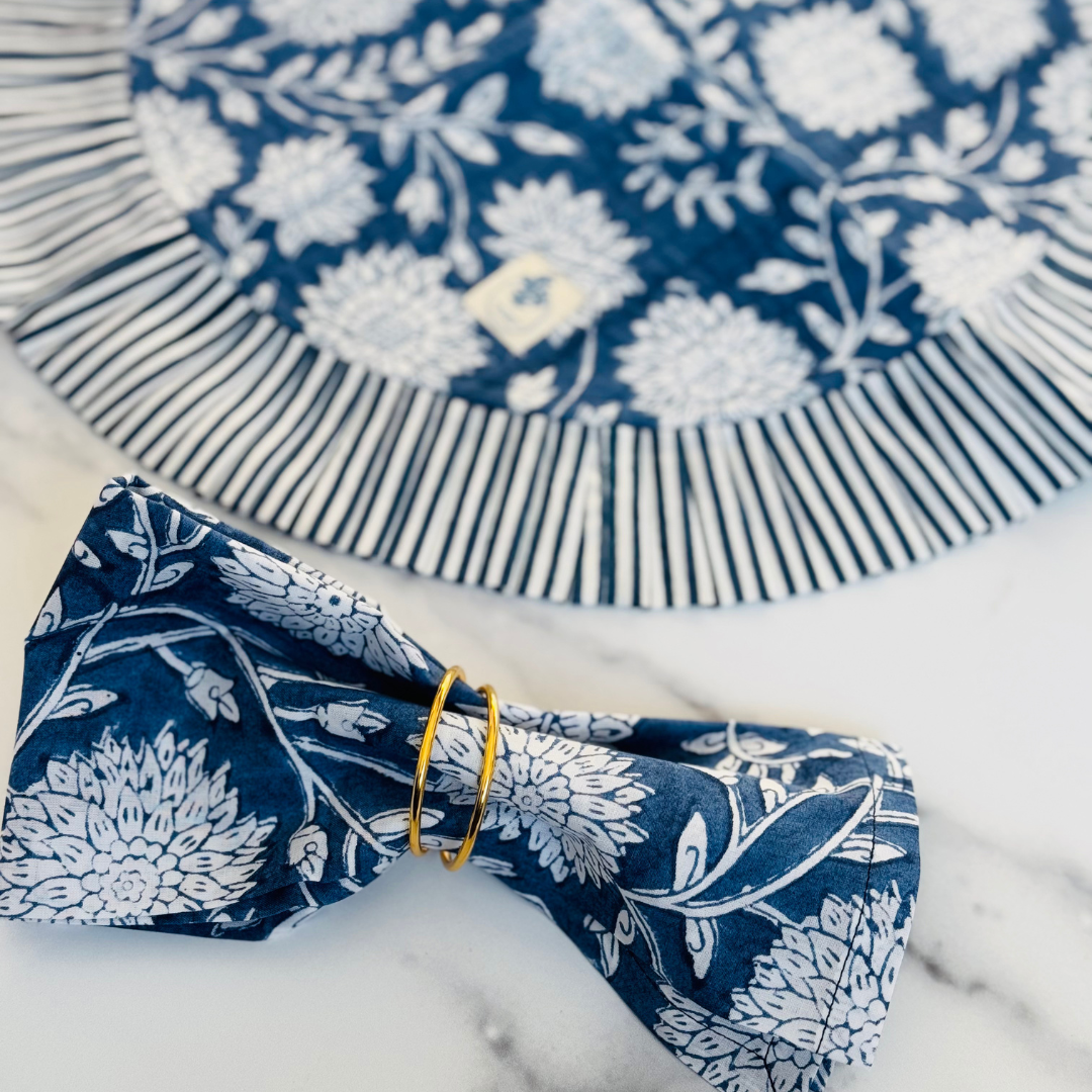 midnight-dahlia-ruffled-placemats-closeup
