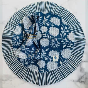 midnight-dahlia-ruffled-placemats-main