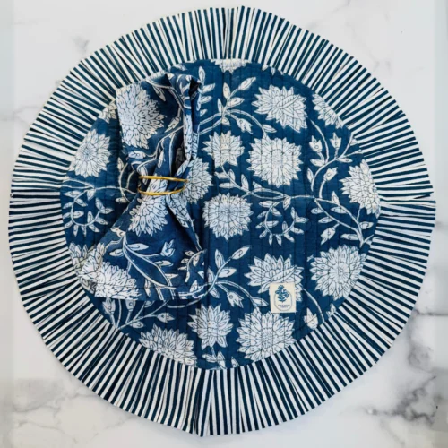 midnight-dahlia-ruffled-placemats-main