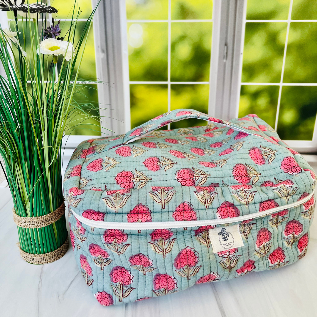 berry-berry-vanity-bag-side