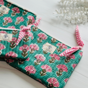 blush-and-tide-set-of-three-closeup-lifestyle