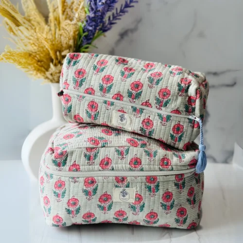 dreaming-daisies-vanity-toiletry-bags-combo
