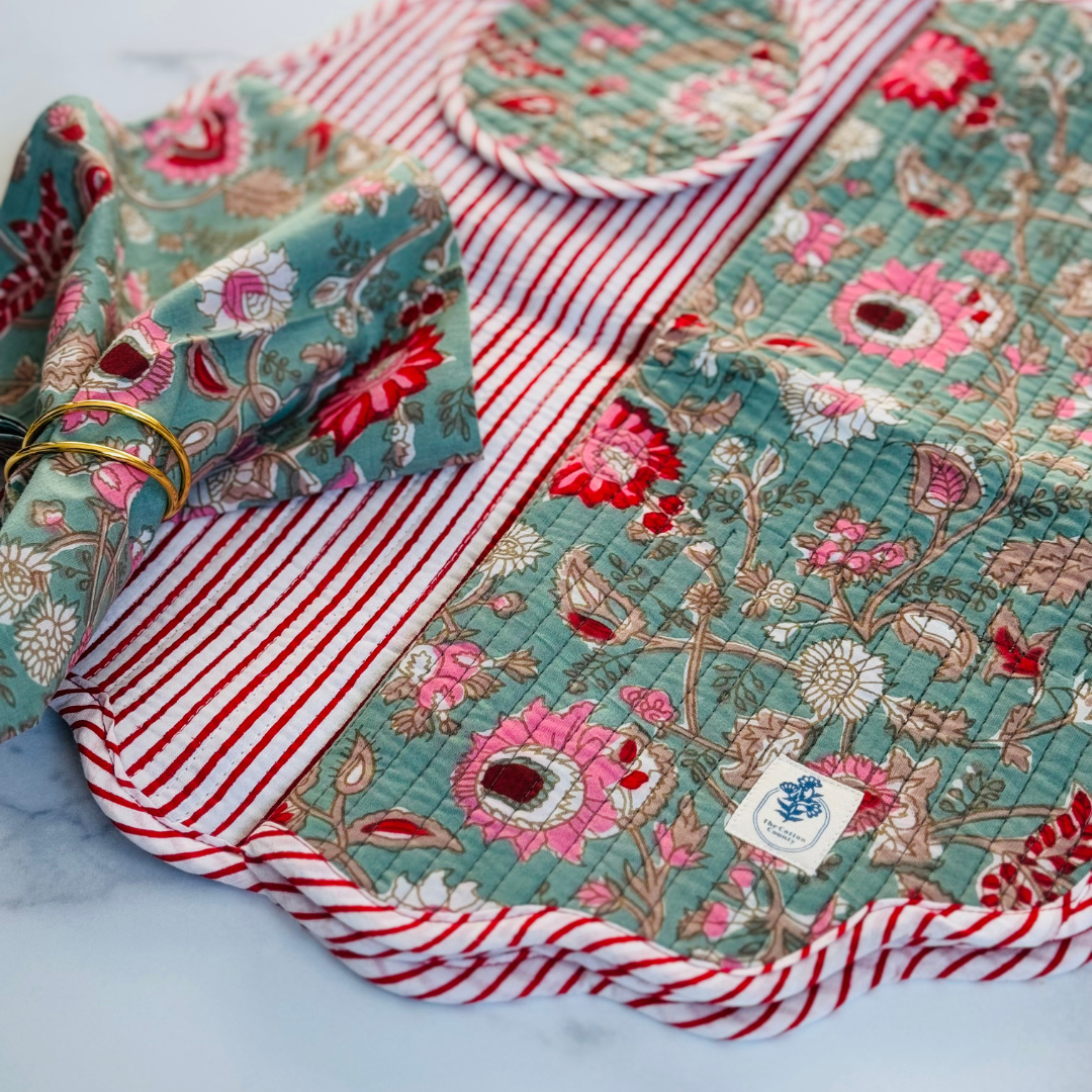 garden-blush-placemats-closeup