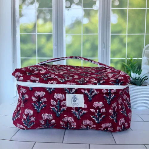 maroon-mist-vanity-bag-front