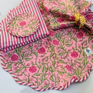 pink-meadows-placemats-closeup
