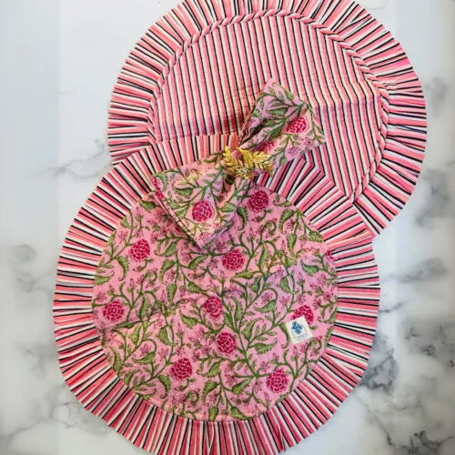 pink-meadows-ruffled-placemats-main