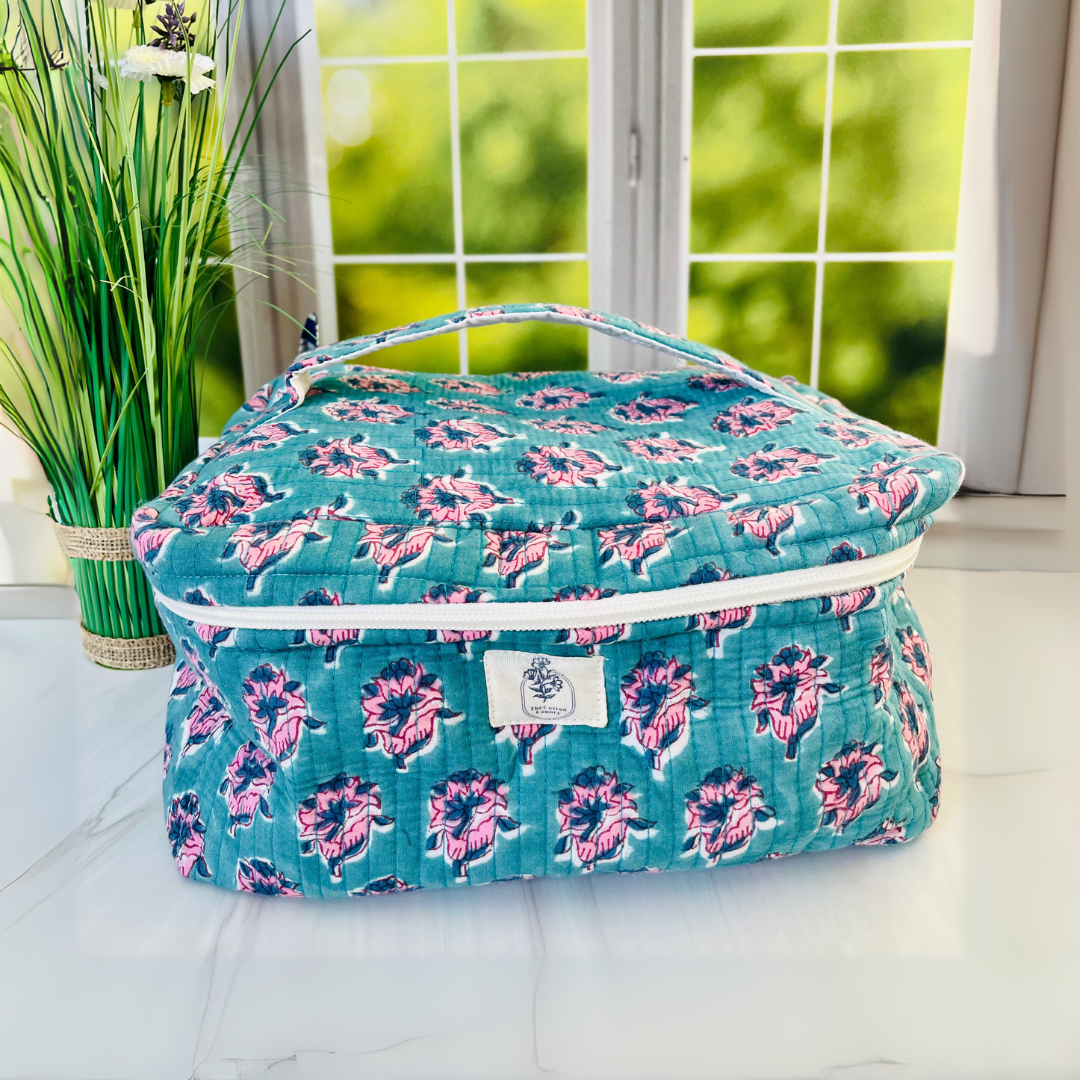 pink-tide-vanity-bag