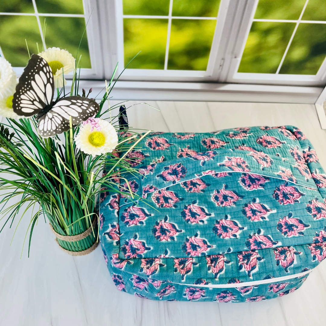 pink-tide-vanity-bag-top