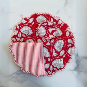 red-waterlily-placemats-flat laying