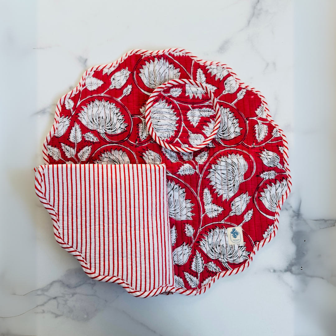 red-waterlily-placemats-flat laying