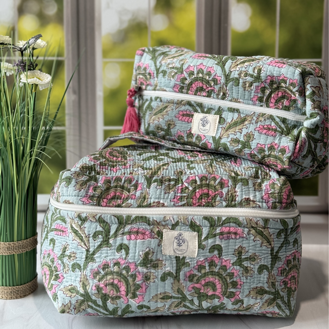 soft-petal-dream-vanity-toiletry-bag-combo