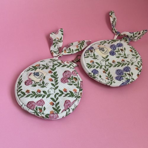 round pouch rose lattice